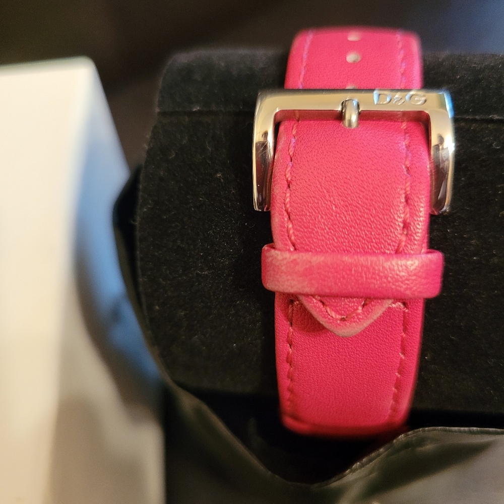 D&G watch - Picture 6 of 8